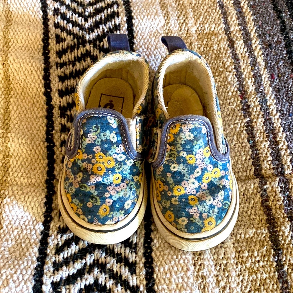Toddler Floral Vans